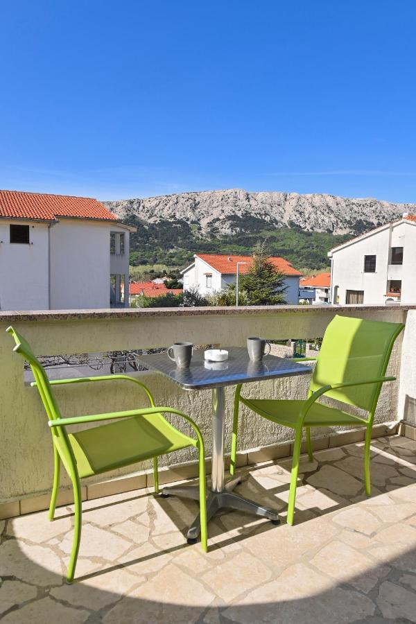 Rooms & Apartments Jadranka Baska  Exterior photo